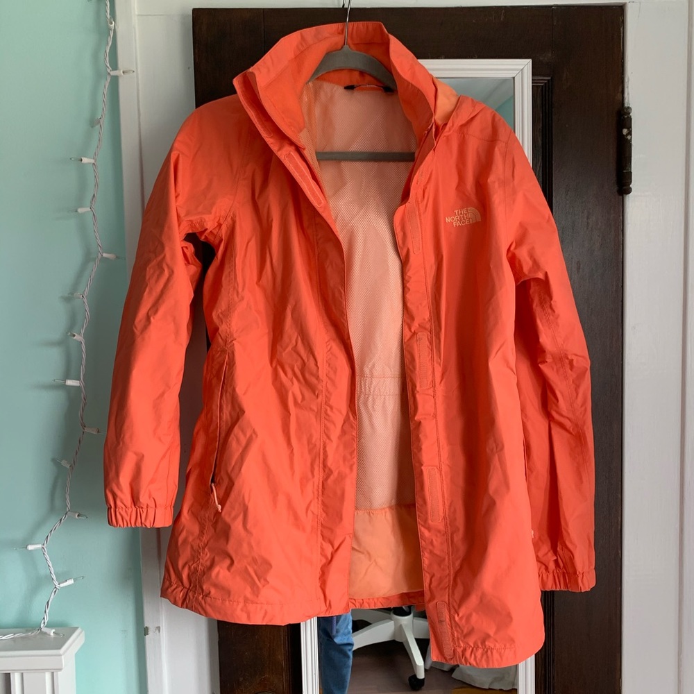 NWOT North Face Rain Coat